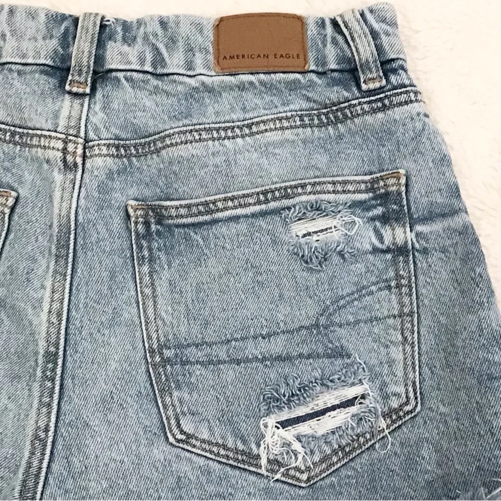 American Eagle 2 Curvy Mom Denim Shorts Stretch High Rise Crossover Waistband